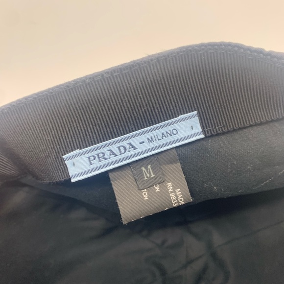 Prada Black Nylon Women’s baseball cap SIZE M. - Picture 6 of 7